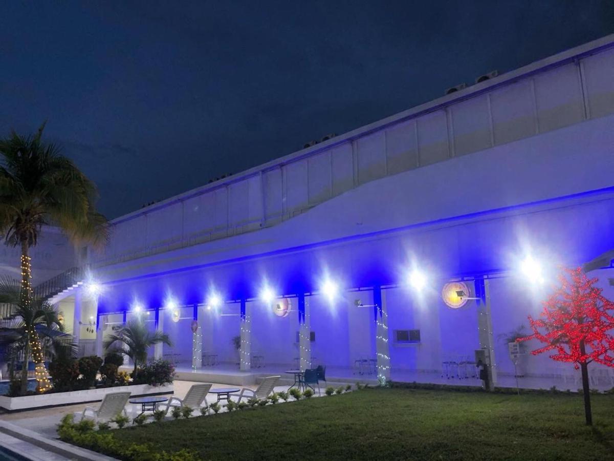 Hotel Mall Santana Del Río La Dorada Esterno foto
